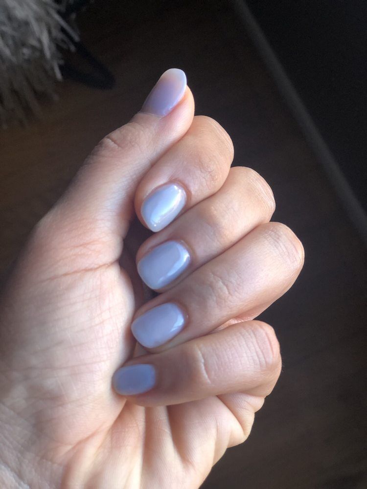 Periwinkle gel manicure.